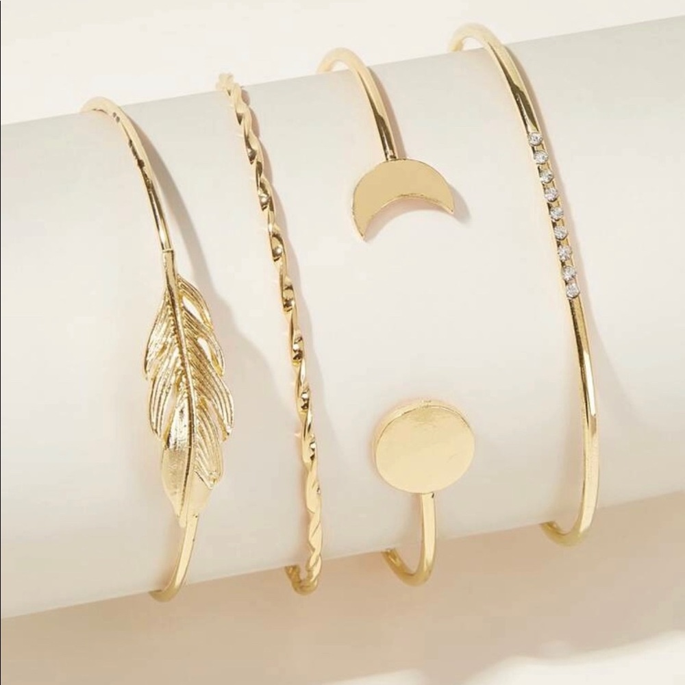 3/$30 Leaf & Moon Decor Cuff Bracelet Set - Picture 2 of 5